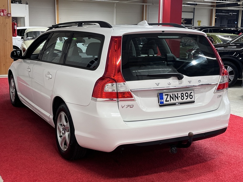 Volvo V70 vaihtoauto