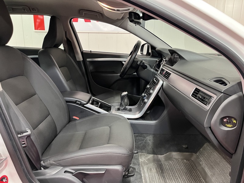 Volvo V70 vaihtoauto