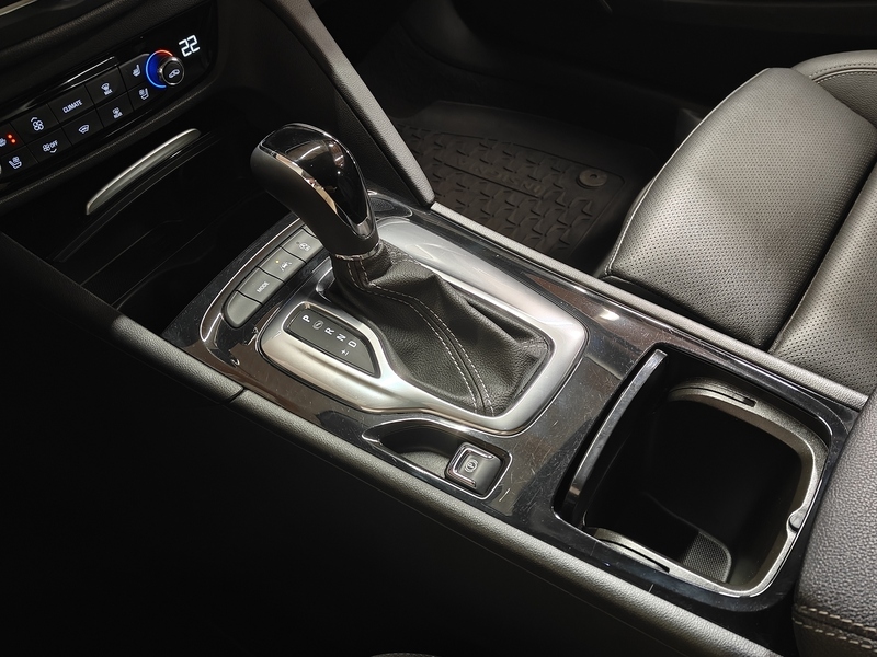 Opel Insignia vaihtoauto