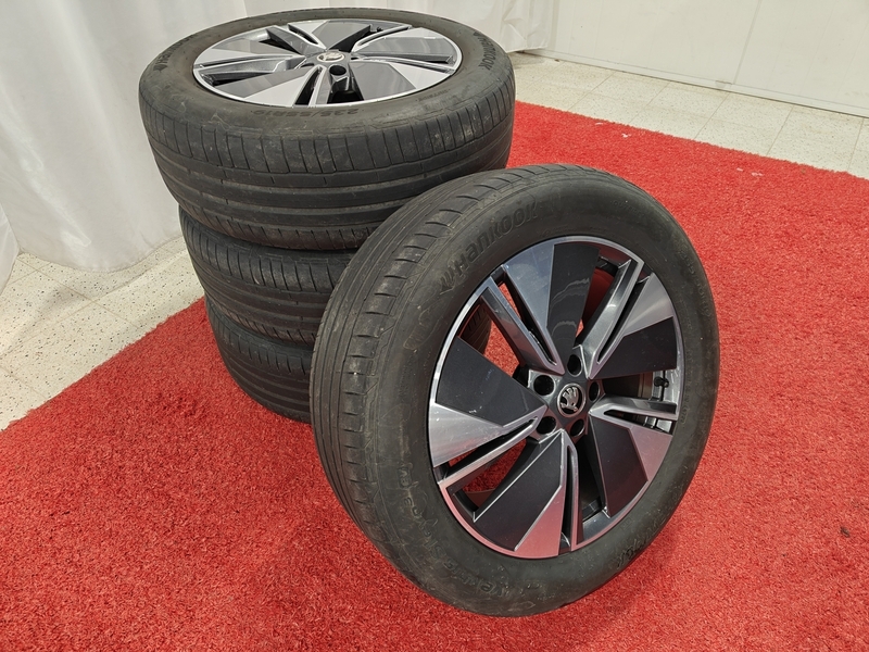 Skoda Enyaq vaihtoauto