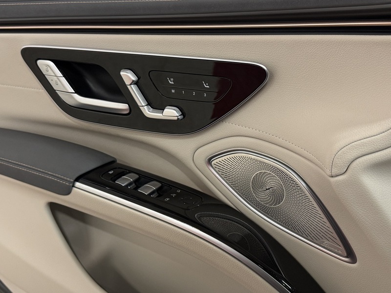 Mercedes-Benz EQS vaihtoauto