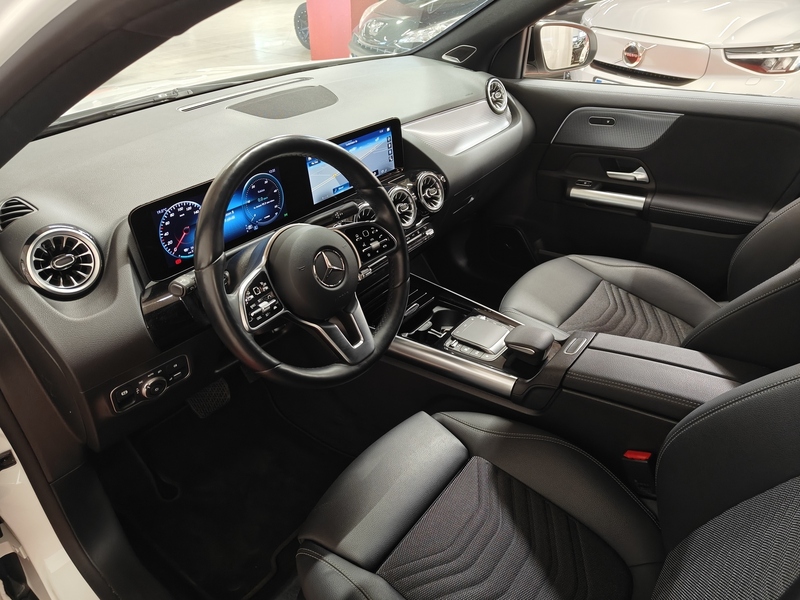 Mercedes-Benz EQA vaihtoauto