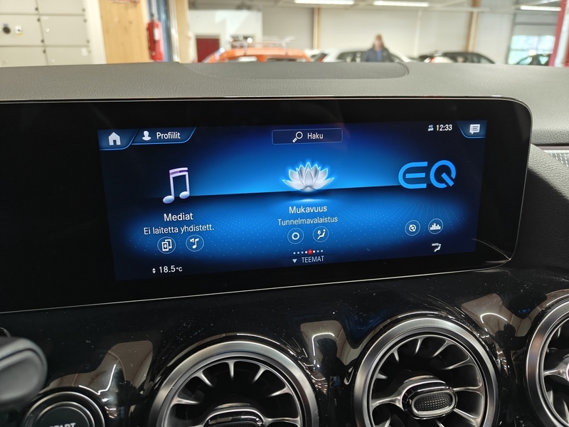 Mercedes-Benz EQA vaihtoauto