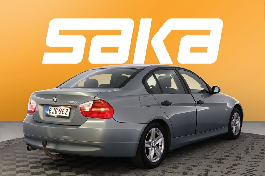 BMW 320 vaihtoauto
