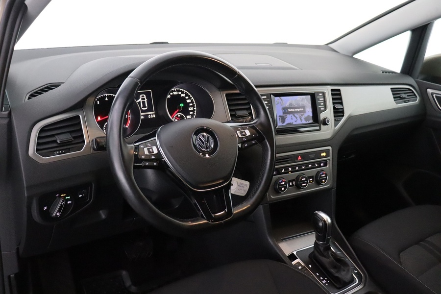 Volkswagen Golf Sportsvan vaihtoauto