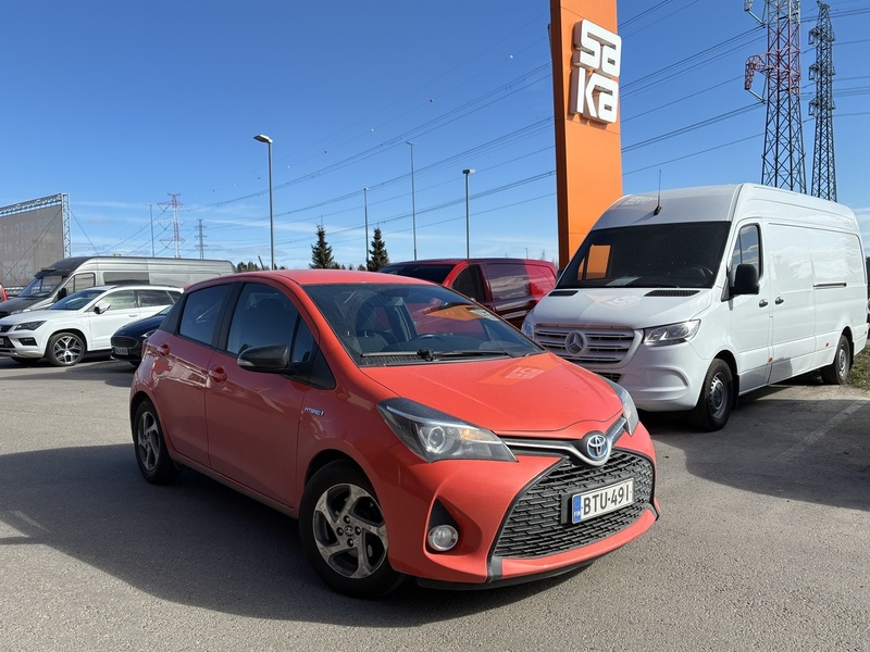 Toyota Yaris vaihtoauto