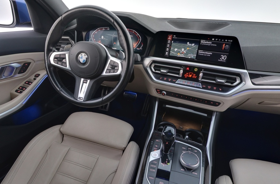 BMW 320 vaihtoauto