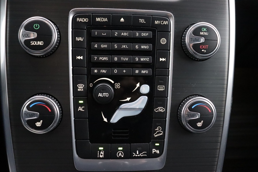 Volvo XC70 vaihtoauto