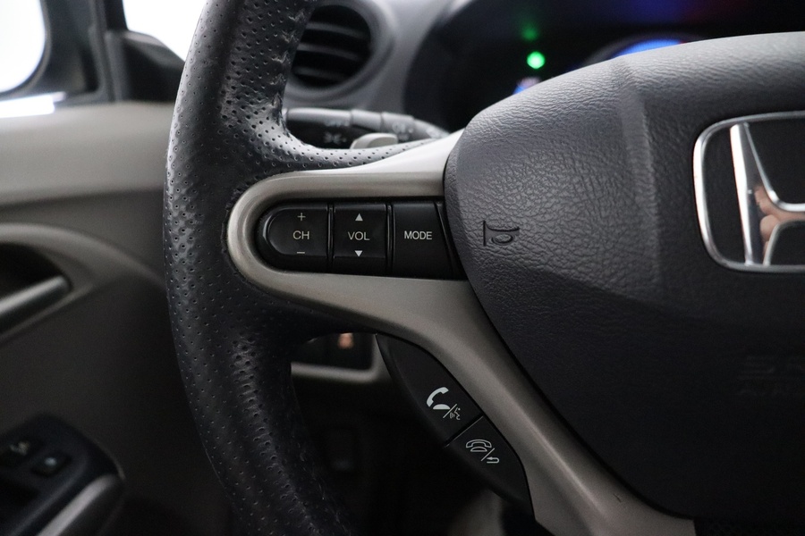 Honda Insight vaihtoauto