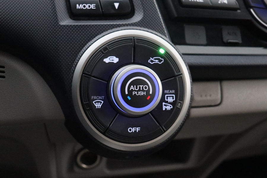 Honda Insight vaihtoauto