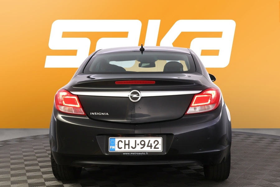 Opel Insignia vaihtoauto