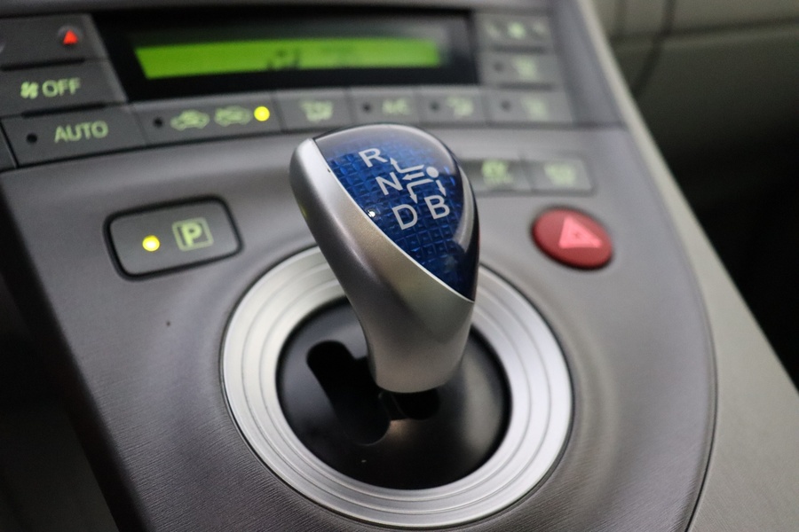 Toyota Prius Plug-in vaihtoauto