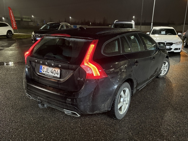 Volvo V60 vaihtoauto