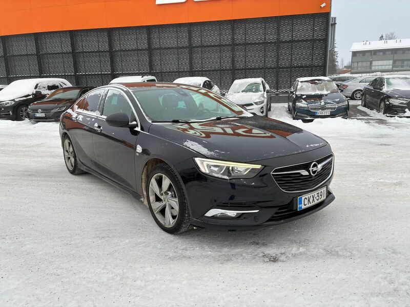 Opel Insignia vaihtoauto