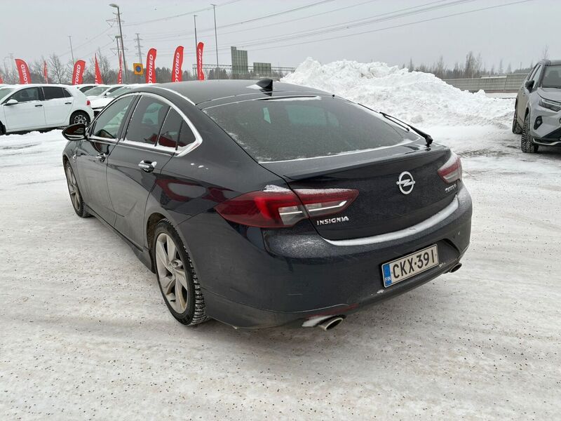 Opel Insignia vaihtoauto