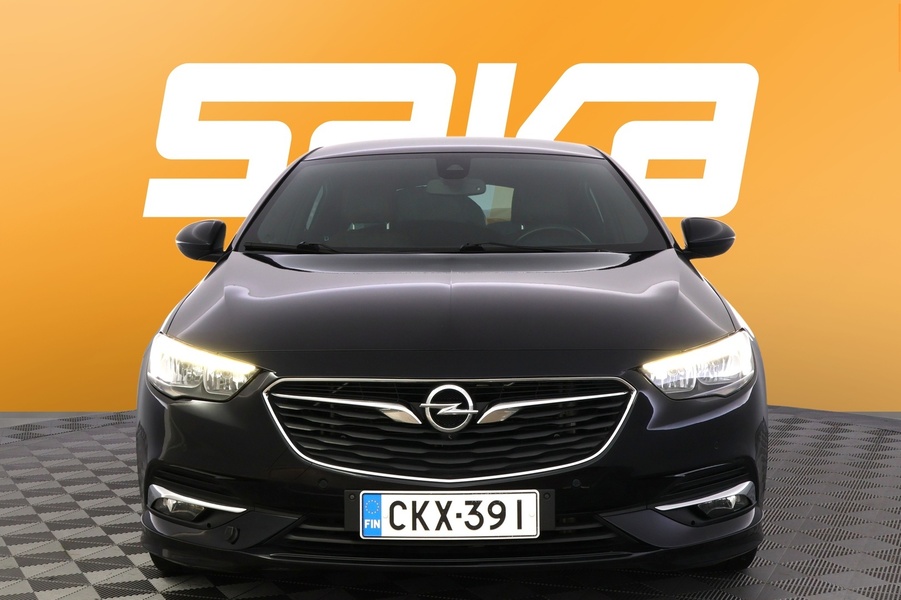 Opel Insignia vaihtoauto