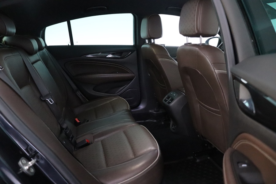 Opel Insignia vaihtoauto