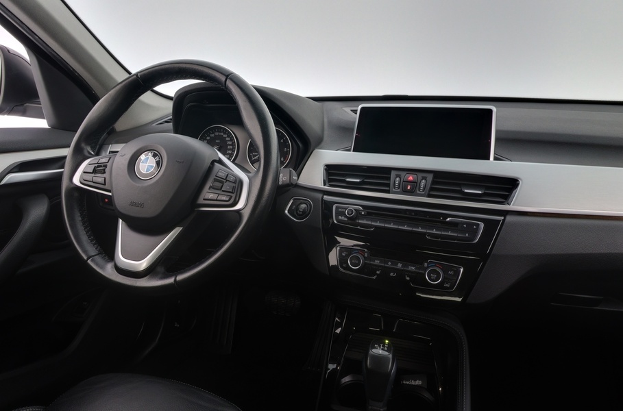 BMW X1 vaihtoauto