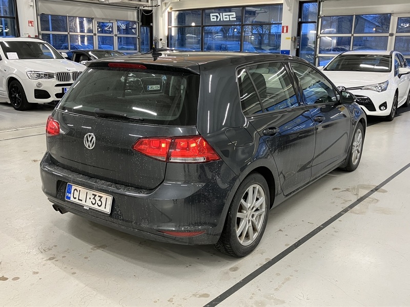 Volkswagen Golf vaihtoauto