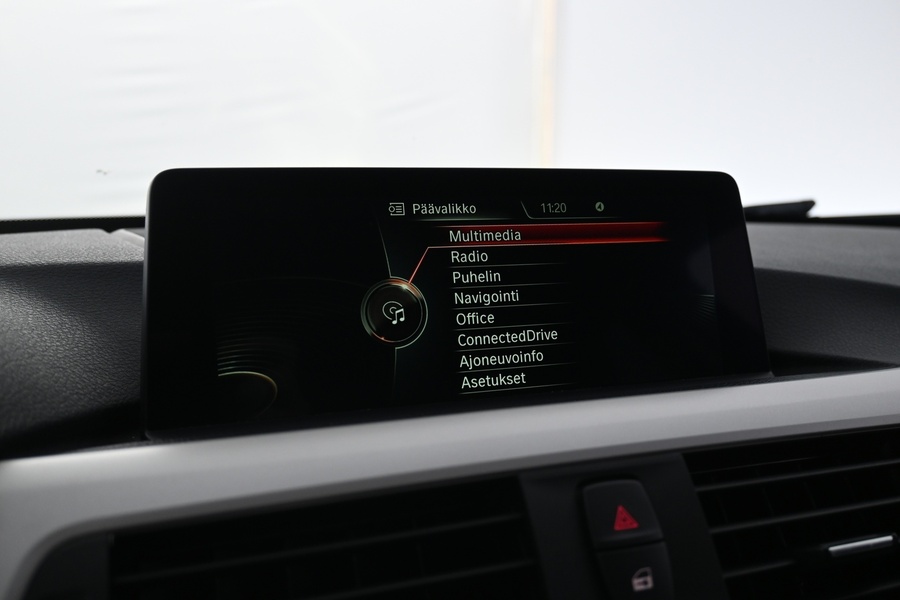 BMW 330 vaihtoauto