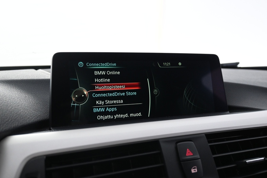 BMW 330 vaihtoauto