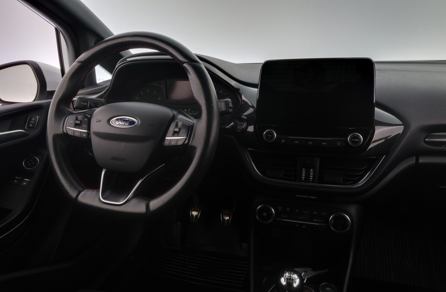 Ford Fiesta Van vaihtoauto