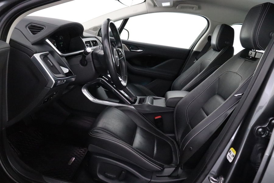 Jaguar I-PACE vaihtoauto