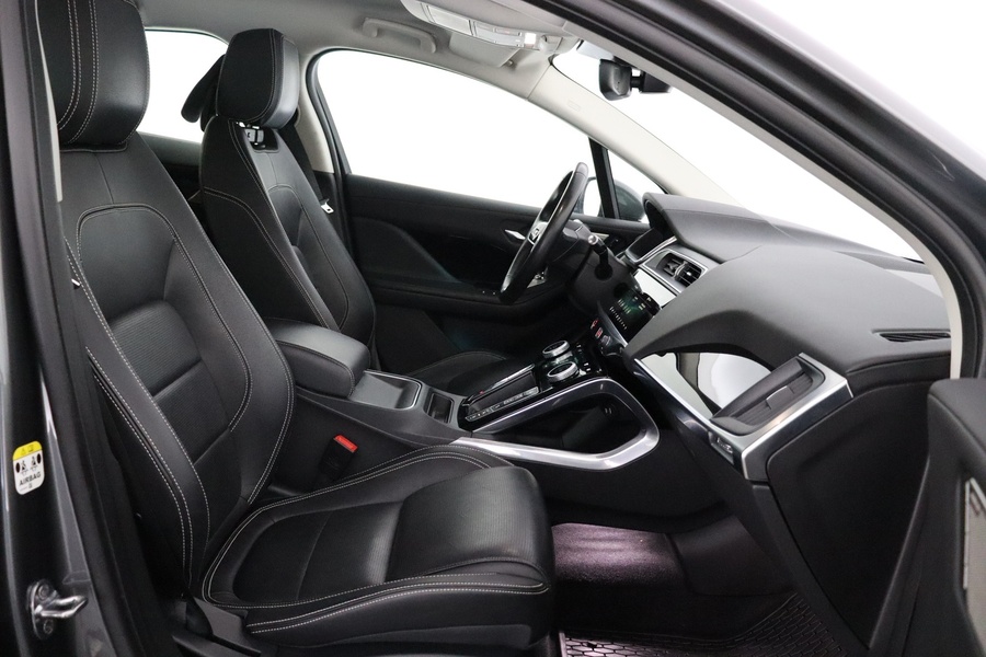 Jaguar I-PACE vaihtoauto