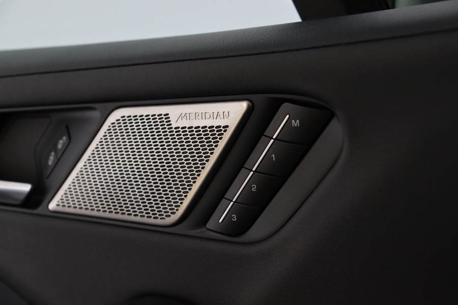 Jaguar I-PACE vaihtoauto