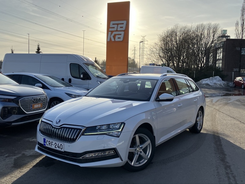 Skoda Superb vaihtoauto