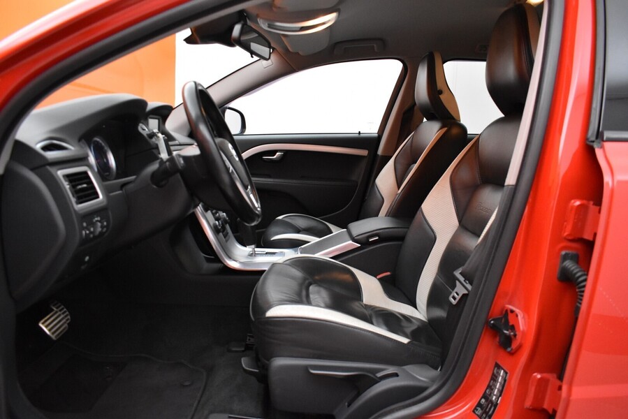 Volvo V70 vaihtoauto