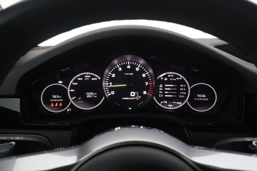 Porsche Cayenne vaihtoauto