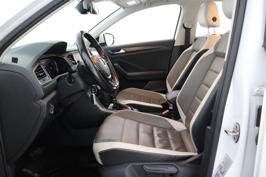 Volkswagen T-Roc vaihtoauto