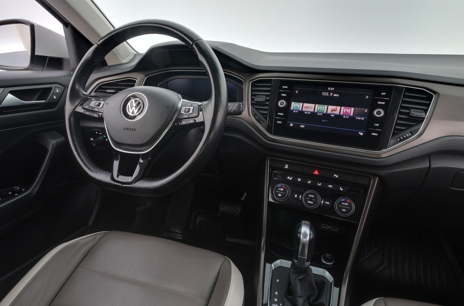 Volkswagen T-Roc vaihtoauto