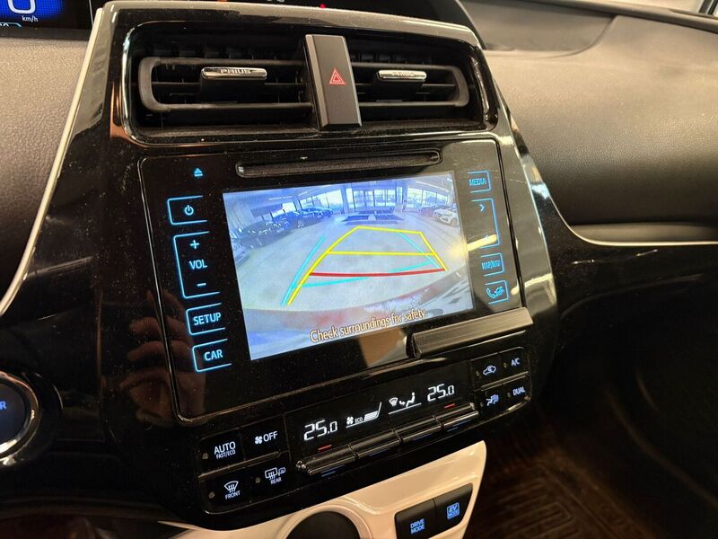 Toyota Prius vaihtoauto