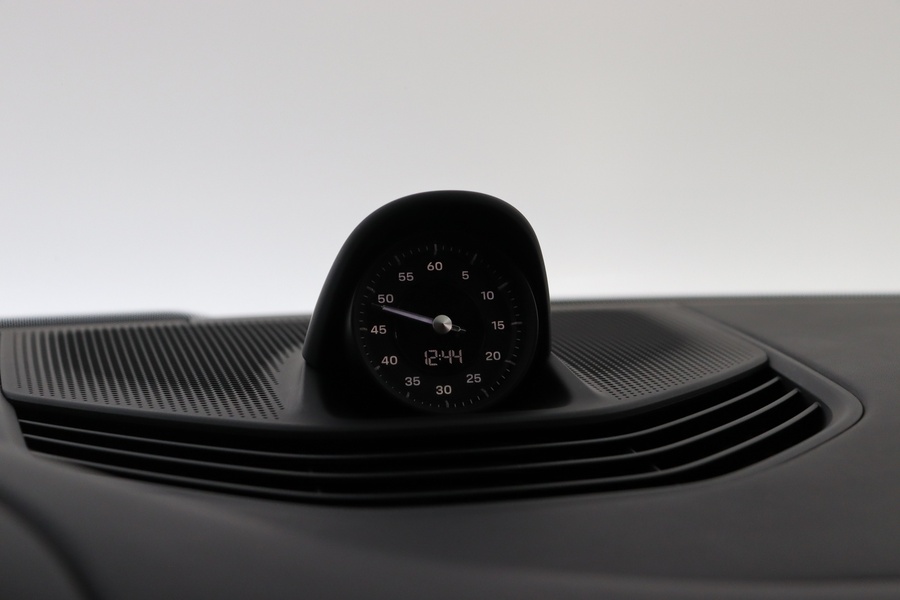 Porsche Taycan vaihtoauto