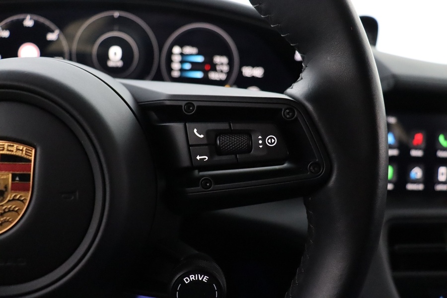 Porsche Taycan vaihtoauto