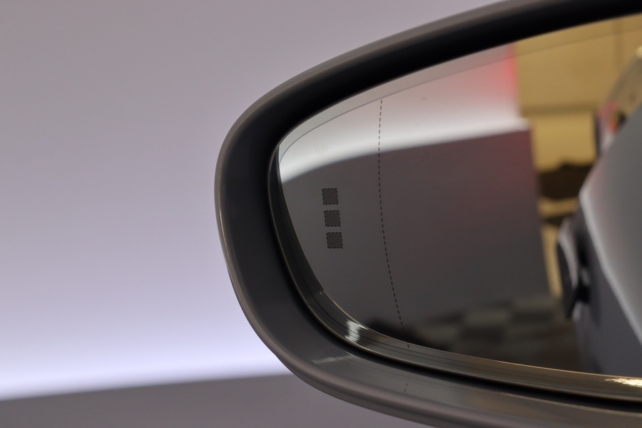 Porsche Taycan vaihtoauto