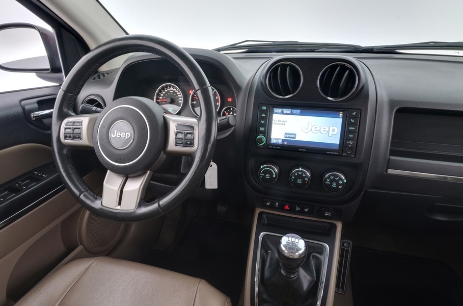 Jeep Compass vaihtoauto