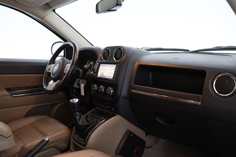 Jeep Compass vaihtoauto