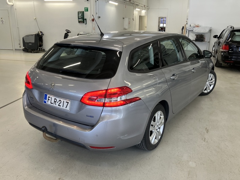Peugeot 308 vaihtoauto