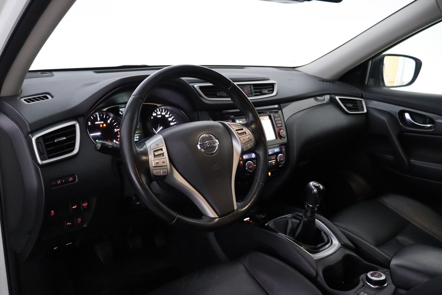 Nissan X-Trail vaihtoauto