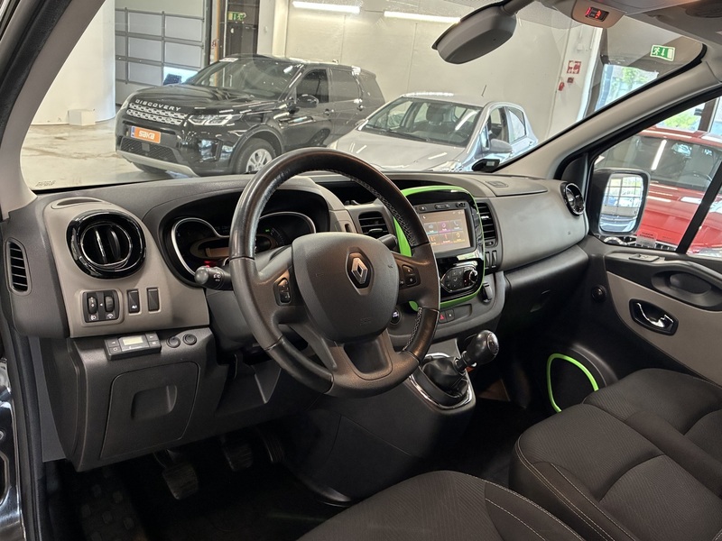 Renault Trafic vaihtoauto