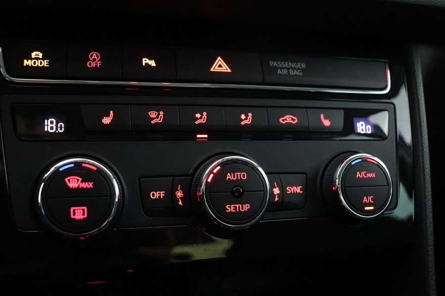 SEAT Leon vaihtoauto