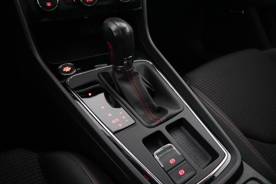 SEAT Leon vaihtoauto