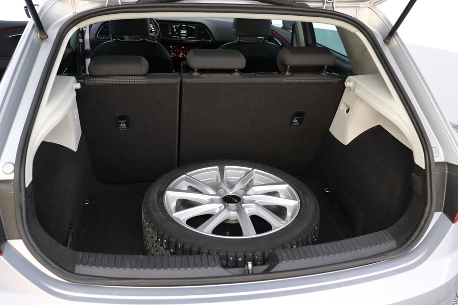 SEAT Leon vaihtoauto