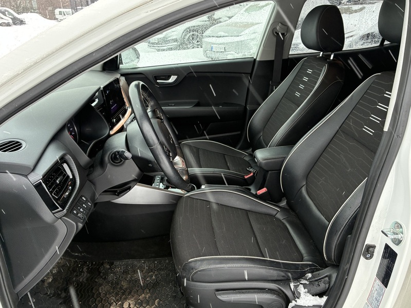 Kia Stonic vaihtoauto