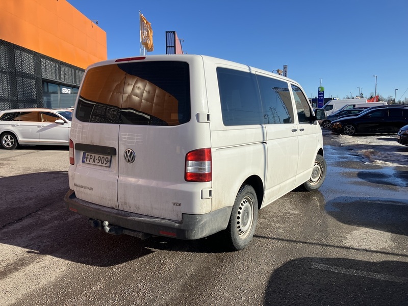Volkswagen Transporter vaihtoauto