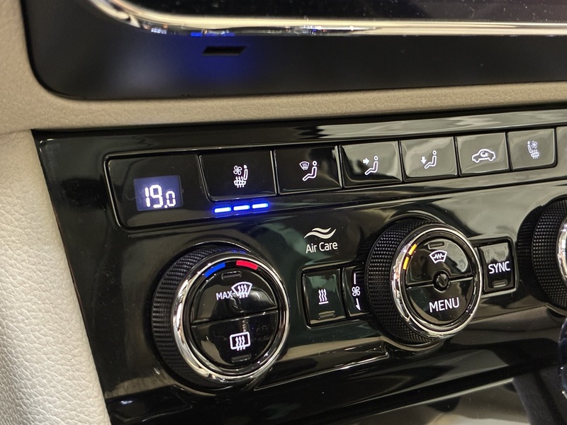 Skoda Superb vaihtoauto