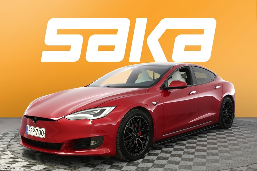 Tesla Model S vaihtoauto